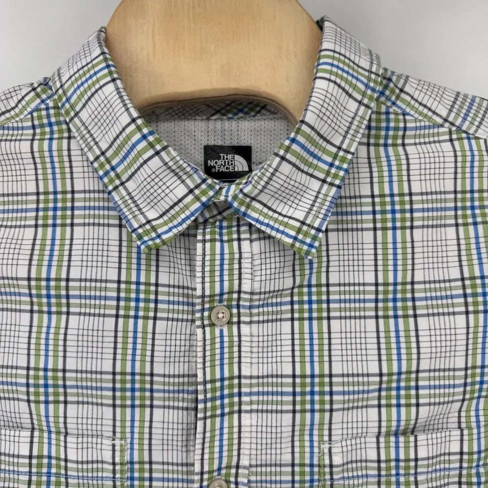 The North Face Men XL Plaid Short Sleeve Button Up Shirt Blue Green Hiking Trail